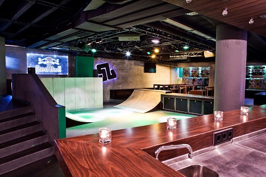 Halfpipe in der Schräglage
